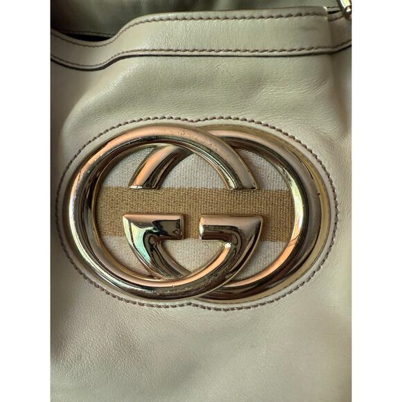 GUCCI Off-White Leather Britt Large Tote Bag - Picture 3 of 16